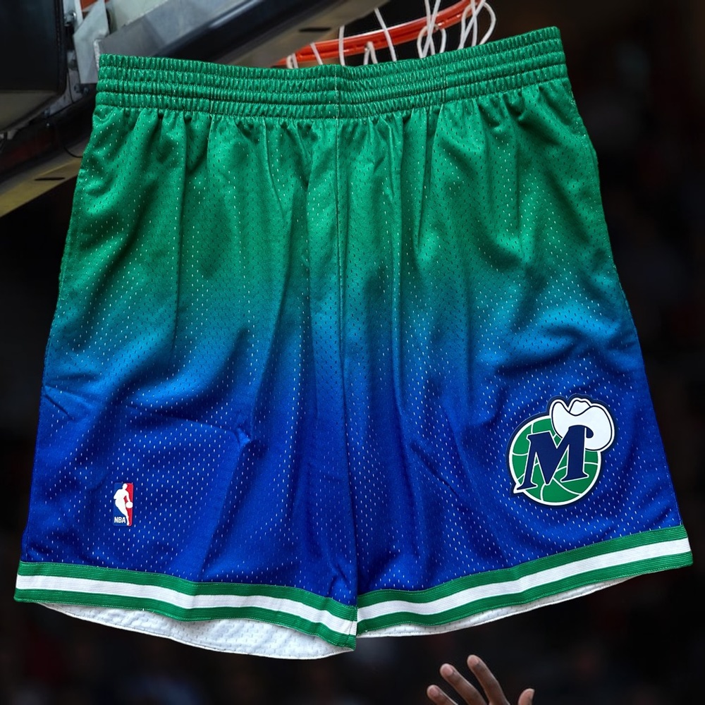 DALLAS MAVERICKS MENS MESH BASKETBALL SHORTS NBA HARDWOOD CLASSICS SWINGMAN NEW